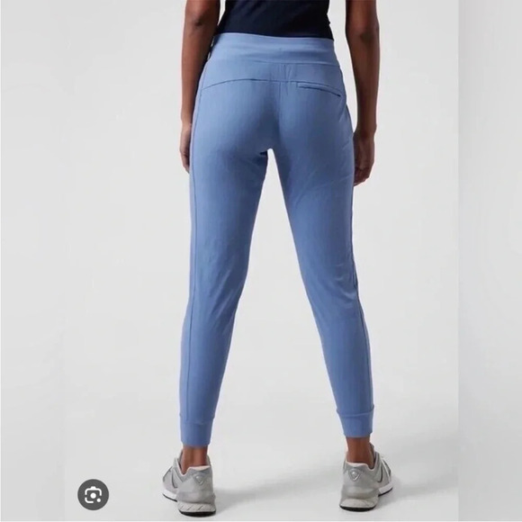 Athleta Trekkie North Jogger Sz 20 Enchanted Blue Hiking Trail Pants - Picture 2 of 5